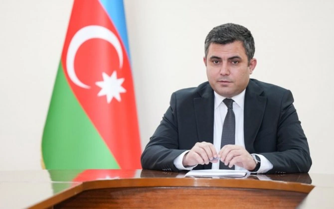 Prezidentin nümayəndəsi Naxçıvanın yeni Baş nazirini kollektivə təqdim etdi - FOTOLAR