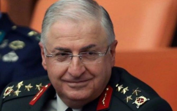 Yaşar Güler Fransa və Niderlandın müdafiə nazirləri ilə görüşüb