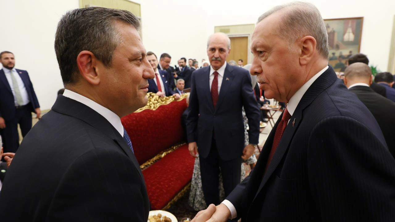 CHP tarixin arxivinə göndərildi: Türkiyə Yeni Partiya ilə siyasi proseslərə pəncərə açır - MÜSAHİBƏ