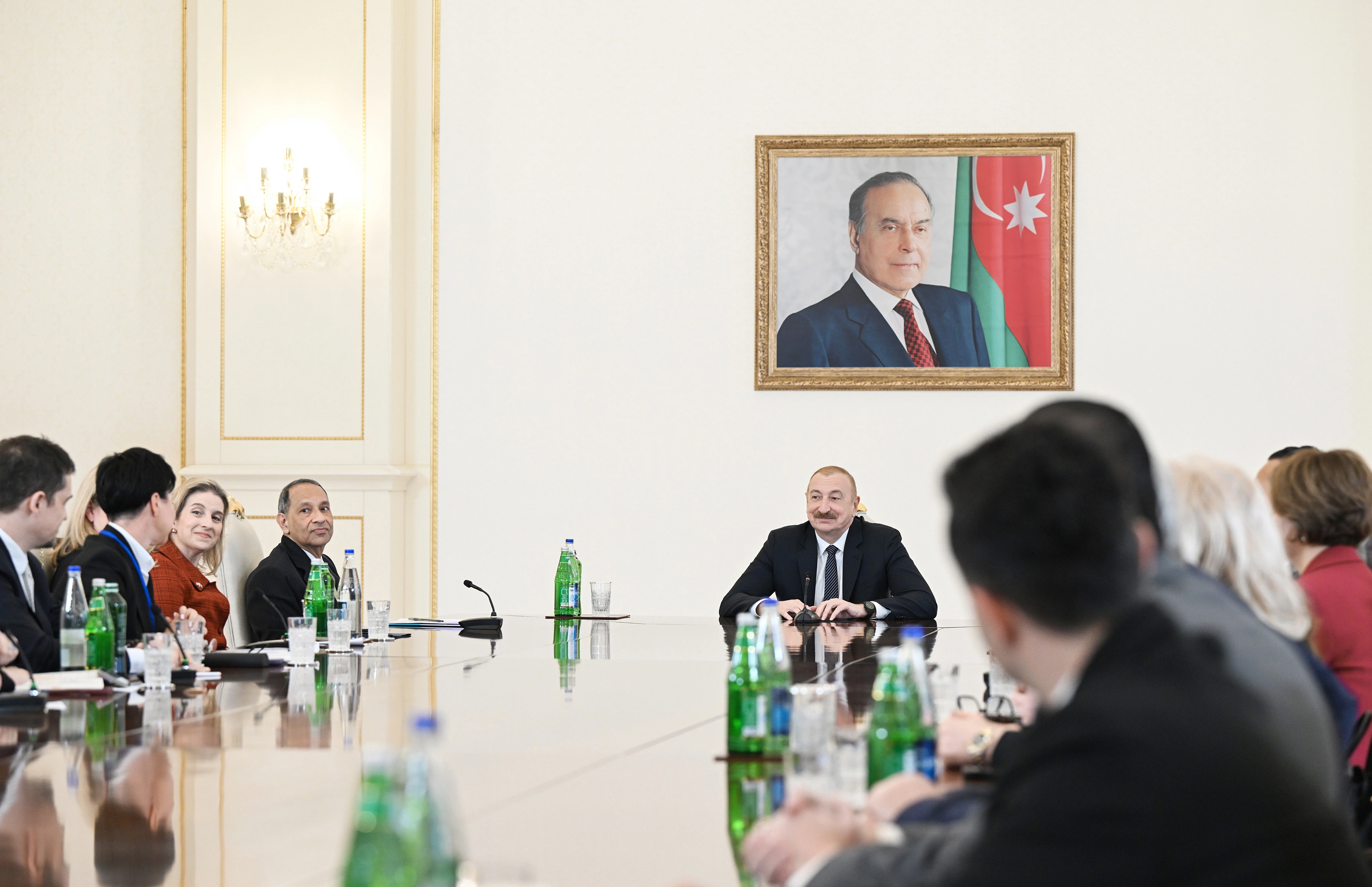 Prezident İlham Əliyev ABŞ Ticarət Palatasının nümayəndə heyətini qəbul etdi - FOTO