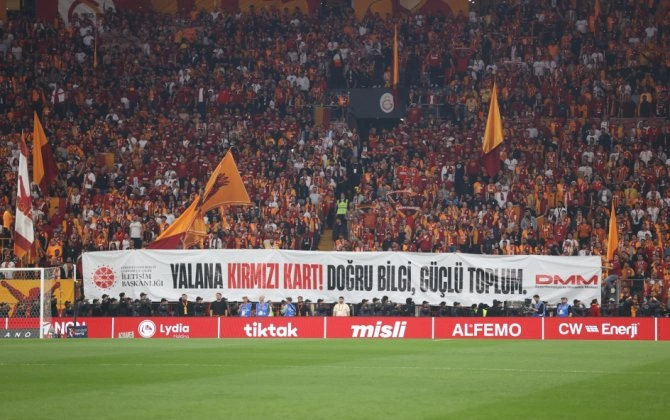 Türkiyə Superliqasında “Dezinformasiyaya qırmızı kart” mesajı - FOTO