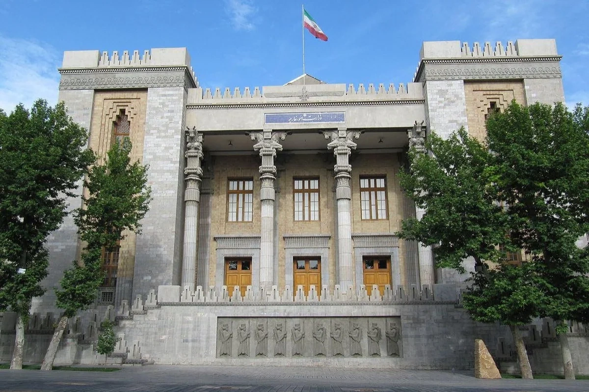 Almaniya səfiri Fridrix Mertsin sözlərinə görə İran XİN-ə çağırıldı