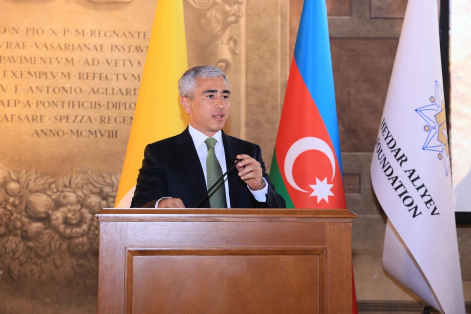 Vatikanda Heydər Əliyev Fondu ilə birgə layihələrin təqdimatına həsr olunan tədbir keçirildi - FOTO