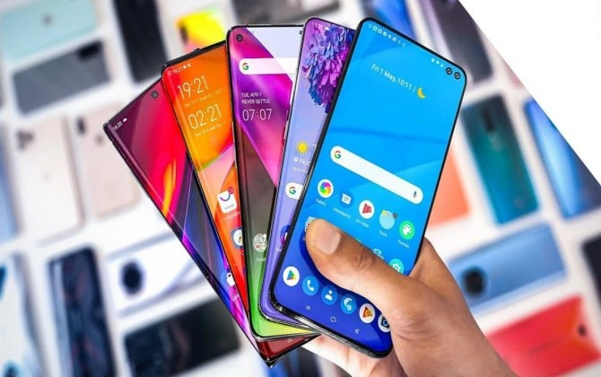 İl ərzində ölkəyə cəmi 1 telefon gətirmək mümkün olacaq