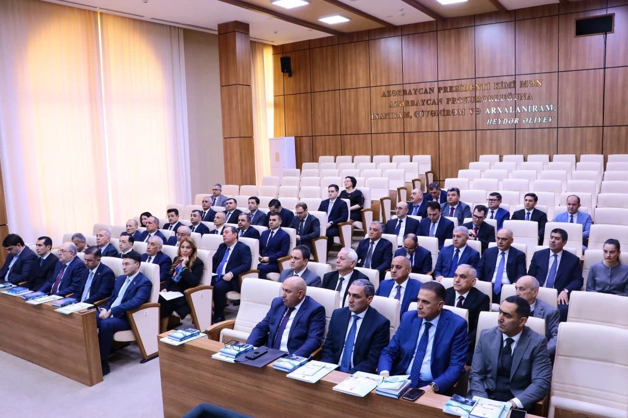 Baş prokuror yanında Elmi-Məsləhət Şurasının növbəti iclası keçirildi - FOTOLAR