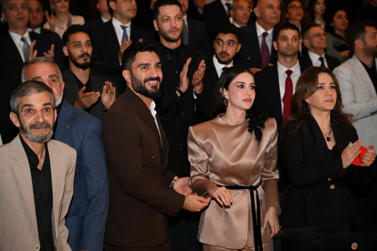 "44" bədii filminin premyerası baş tutub: Arzu Əliyeva və Alyona Əliyeva təqdimatda iştirak ediblər