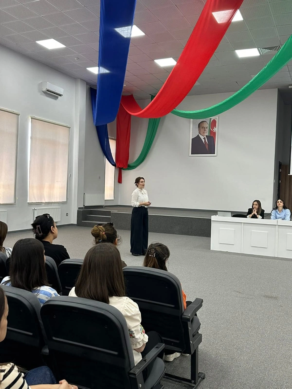 “Valideyn Məktəbi” layihəsi çərçivəsində növbəti maarifləndirici görüş keçirilib