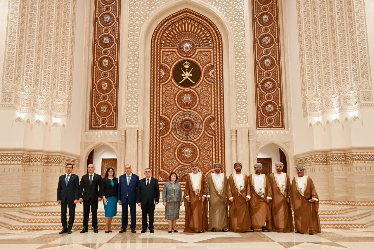 Sahibə Qafarova Oman Şura Məclisinin sədri ilə görüşüb - FOTO