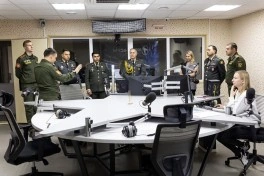Azərbaycan və Belarus MN-in hərbi informasiya nümayəndələrinin işçi görüşü keçirilib - FOTO