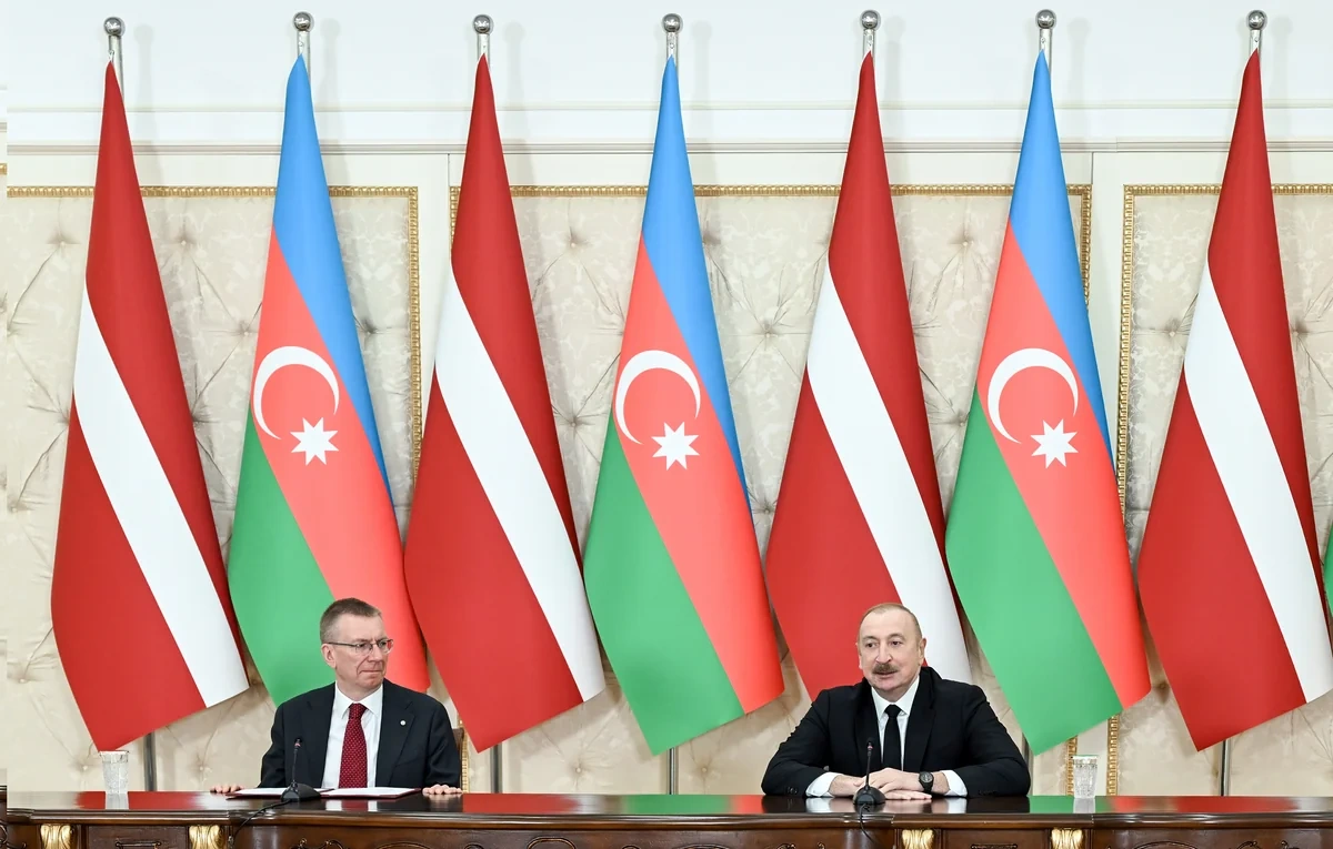Azərbaycan və Latviya Prezidentləri mətbuata bəyanatlarla çıxış ediblər - YENİLƏNİB + FOTO
