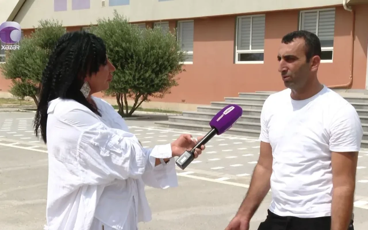 Xəbər vermədən övladını sinifdə saxladılar - VİDEO