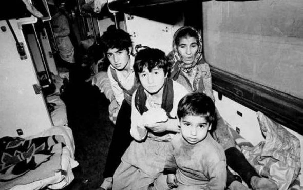 “Atamla qardaşlarımın başını kəsdilər, bizi diri-diri yandırmaq istəyirdilər, amma...” - FOTOLAR