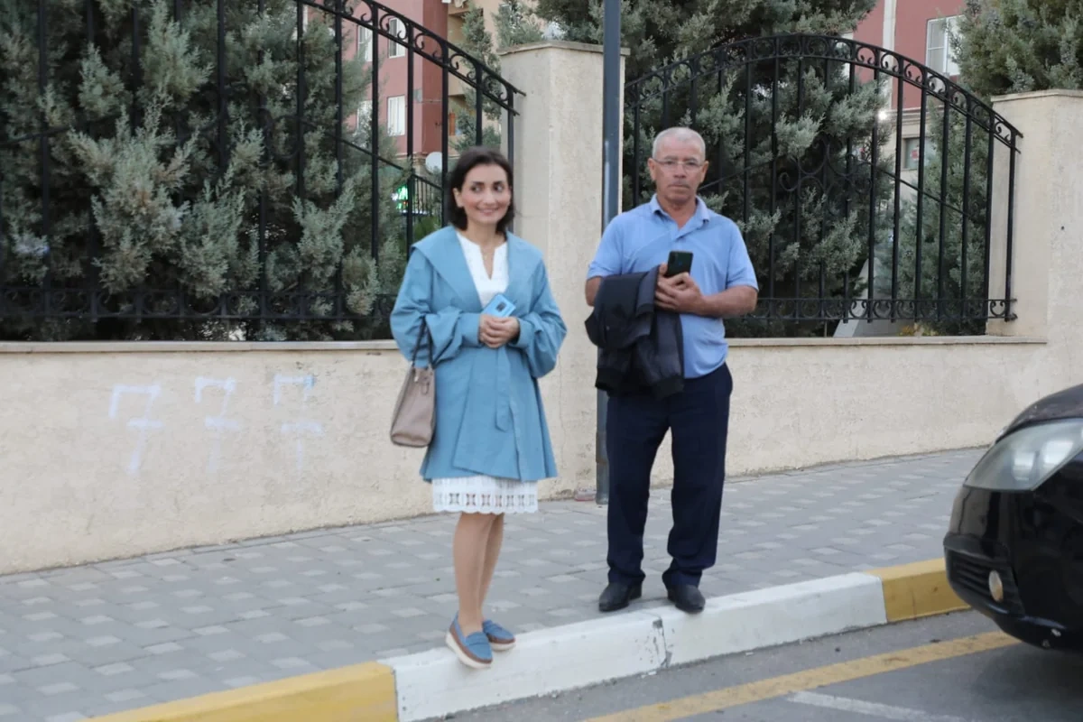 Xocavəndə, Qırmızı Bazar qəsəbəsinə və Quzeyxırman kəndinə köç karvanları yola salınıb - FOTO