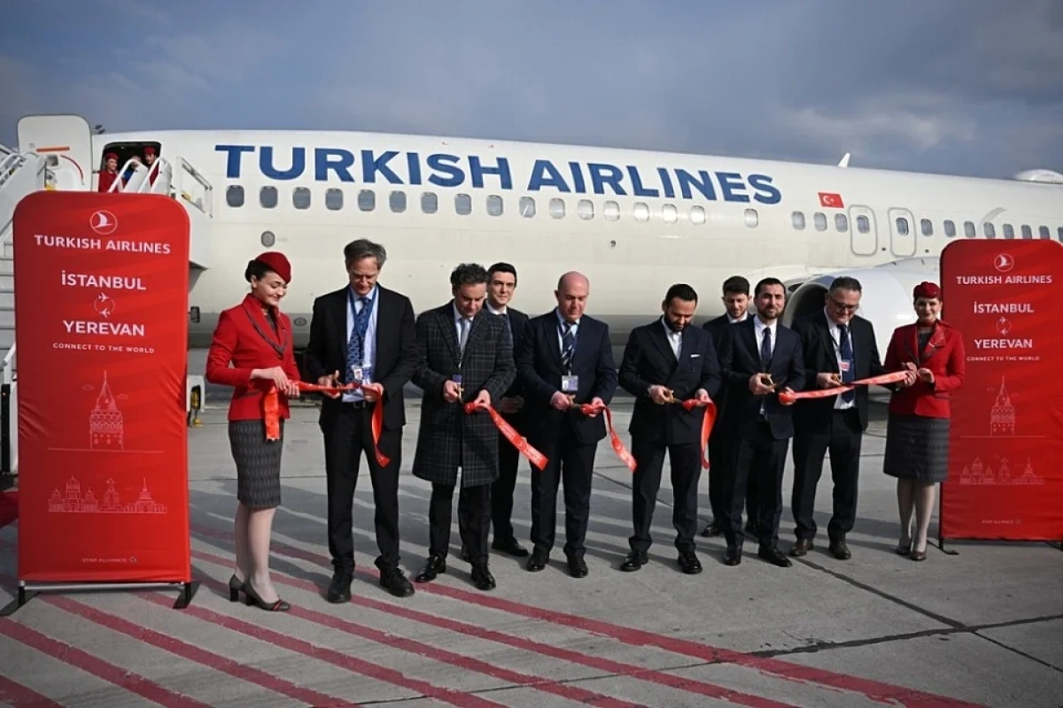 Türk Hava Yolları İrəvana uçuşlara başlayıb