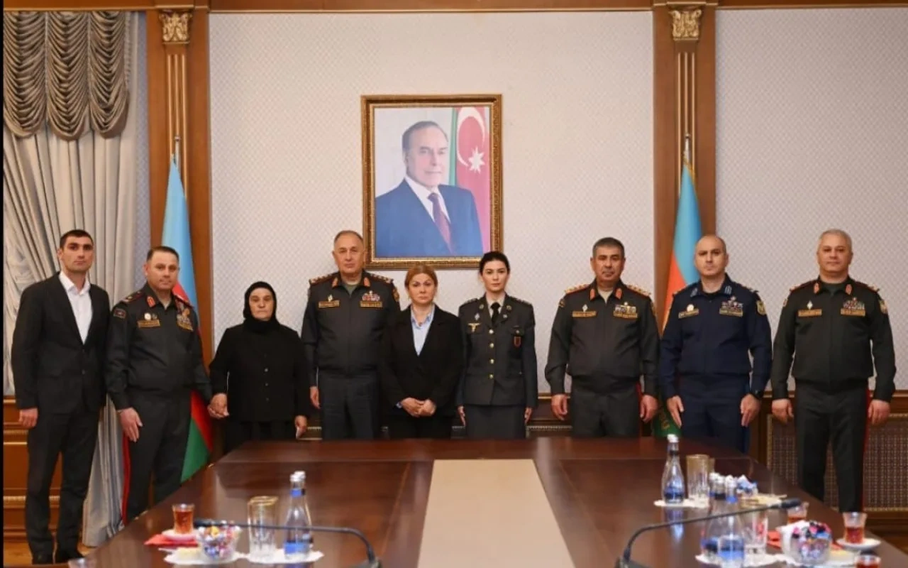 Şəhid Pəncəli Teymurovun "Milli Qəhrəman" medalı ailəsinə təqdim olundu