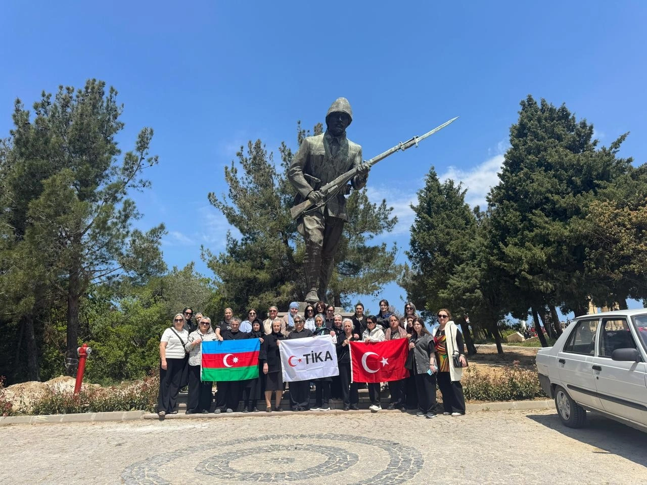 Şəhid ailələri Çanaqqala şəhərini ziyarət ediblər - FOTOLAR