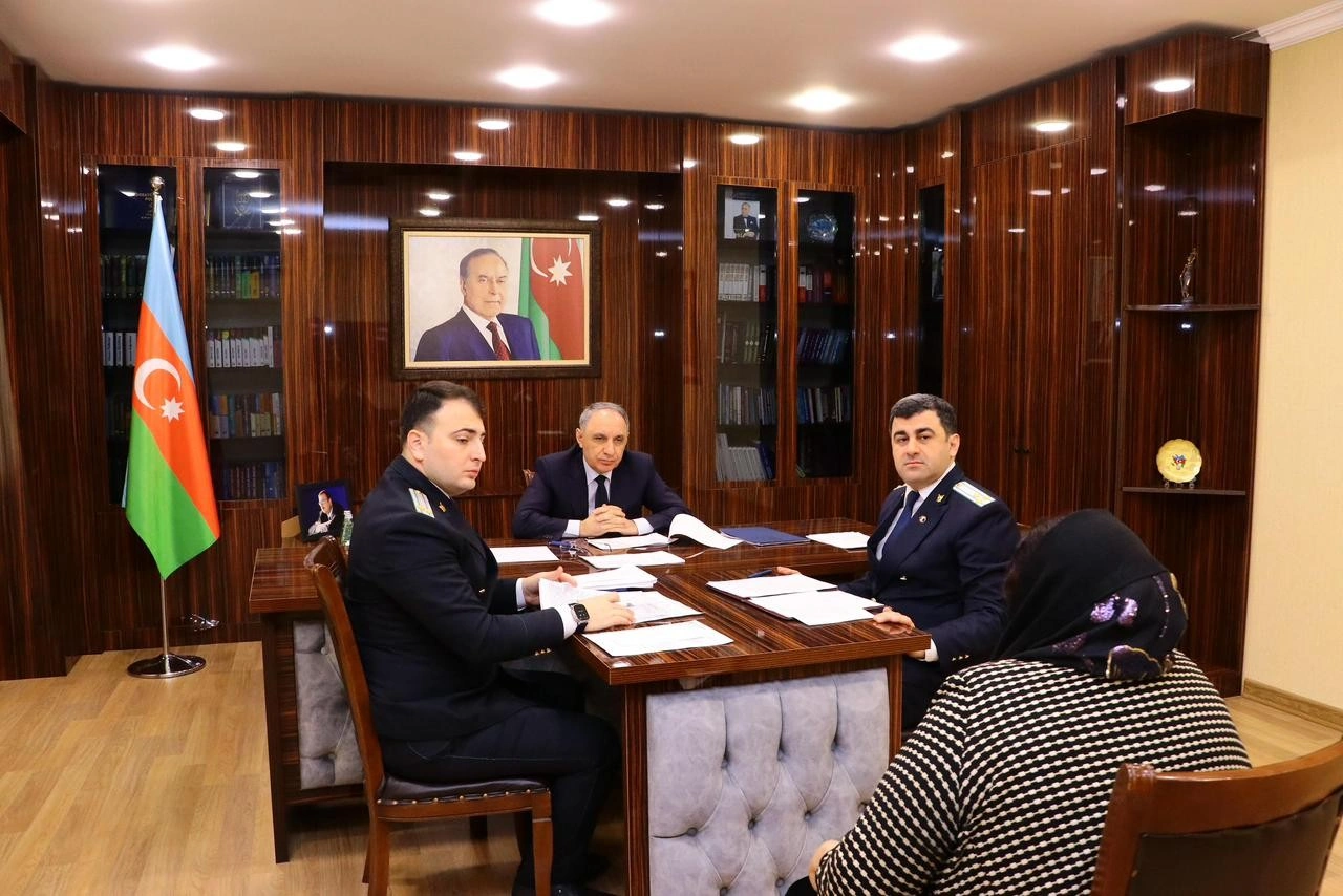 Baş prokuror İmişlidə vətəndaşları qəbul etdi - FOTOLAR