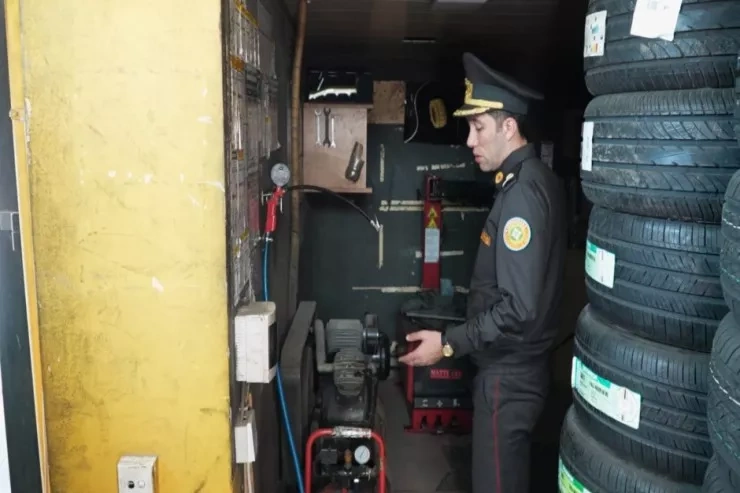 Bu təkər satışı anbarı nöqsanlara görə bağlandı - FOTO/VİDEO