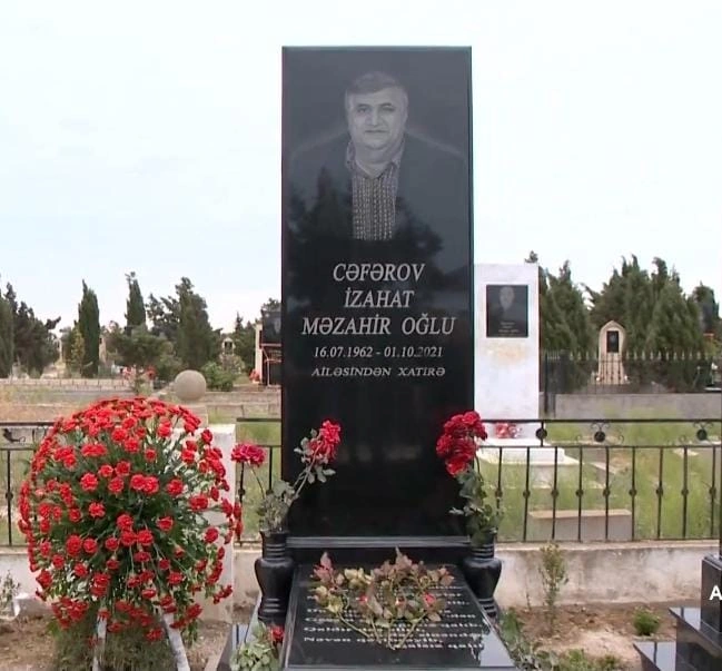 “İzahatı çağırmağa gedəndə kostyumla çaya düşdüm” - “Qarabağ bülbülləri”nin solisti doğum günündə XATIRLANDI - FOTO