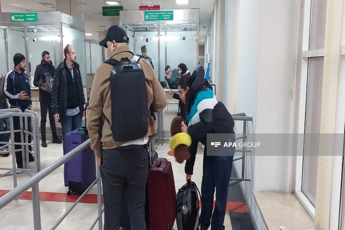 Meksika diplomatları İrandan Azərbaycan sərhədi ilə təxliyə olunub - FOTO