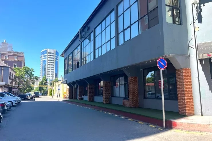 Daha 6 ünvanda minib-düşmə yeri yaradıldı - FOTO