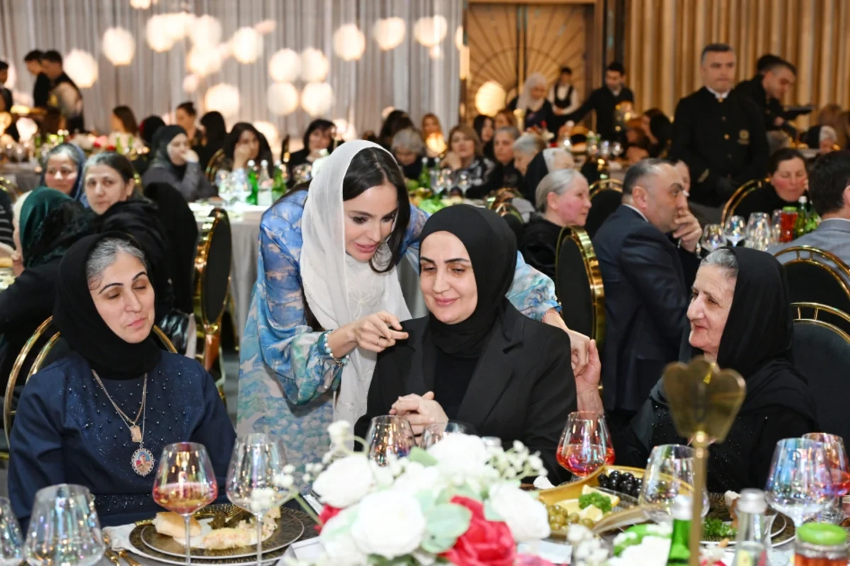 Şəhid analarının iştirakı ilə iftar süfrəsi təşkil olunub - FOTO