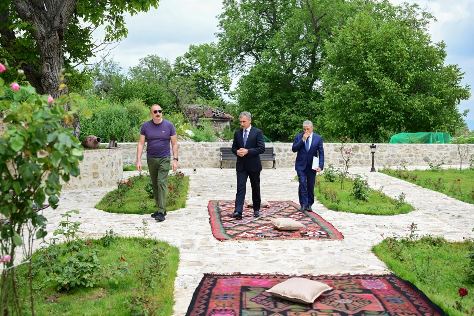 Prezident İlham Əliyev Şuşada “Yasəmən” hotelinin yeni korpusları ilə tanış olub