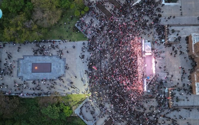 Putinin milyarder "desantı"nın ilk təbliğat mitinqinə cəmi 5650 erməni qatıldı...-FOTO