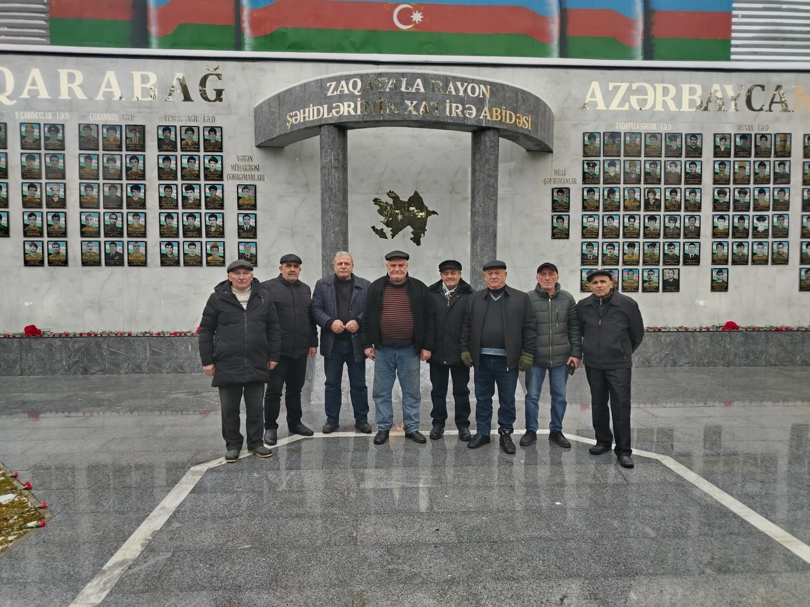 Azad Vətən Partiyası Bakıda və bölgələrdə 20 Yanvar şəhidlərinin xatirəsini yad edib - FOTO