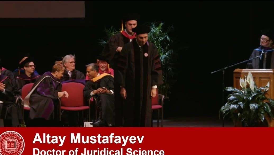 Altay Mustafayev ABŞ-də hüquq doktoru (SJD) dərəcəsi alan ilk azərbaycanlı oldu – FOTO