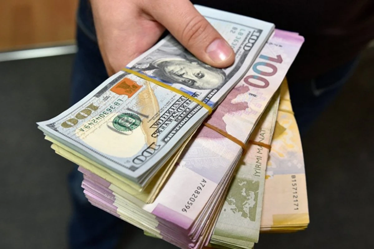 Dollarla bağlı kritik proqnoz verildi: manat üçün real ssenari açıqlandı