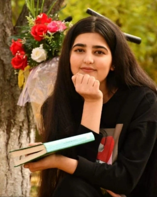 Bakıda tələbə qız ÖLDÜ - FOTO