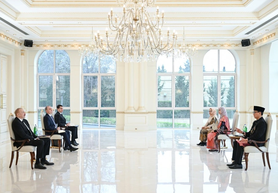 Prezident yeni səfirlərin etimadnamələrini qəbul etdi - YENİLƏNİB + FOTOLAR