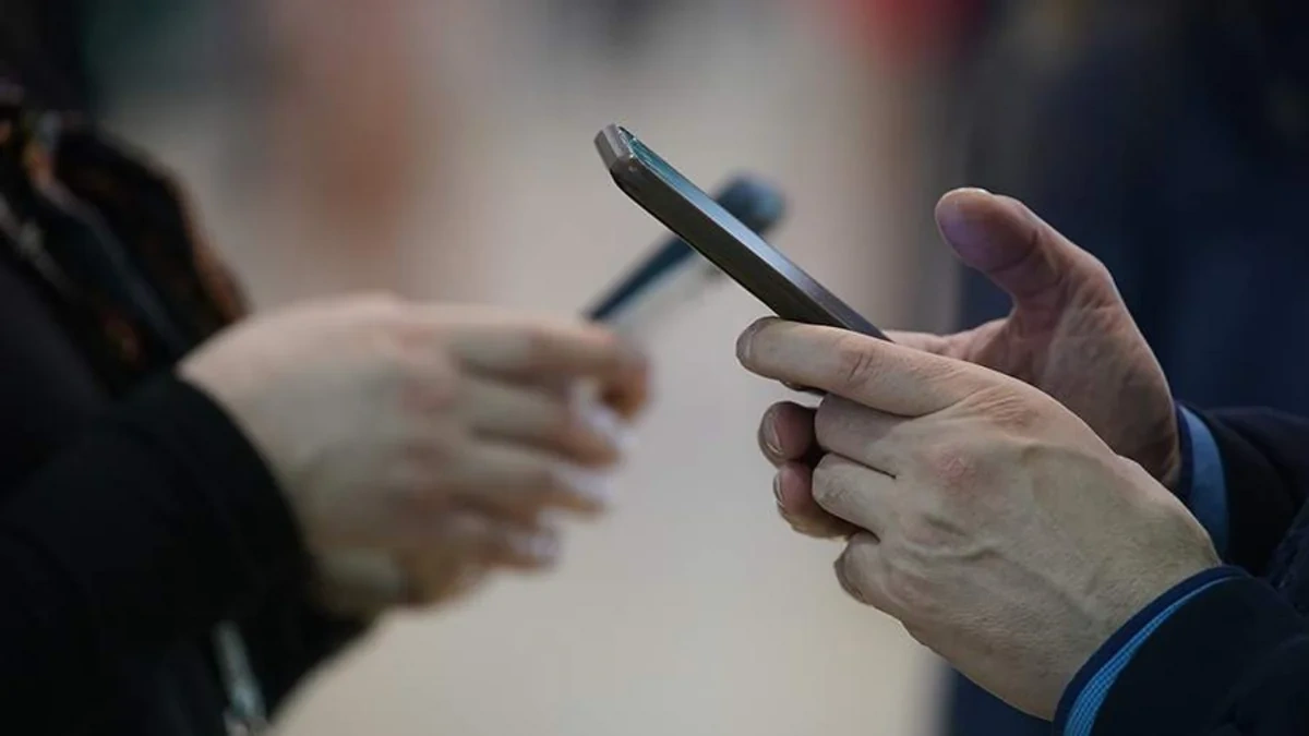Smartfon niyə donur? - Problemin həlli üçün ekspert məsləhətləri