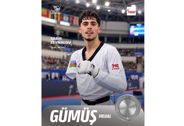 Sabir Zeynalov Paris Qran-prisində gümüş medal qazandı - FOTO