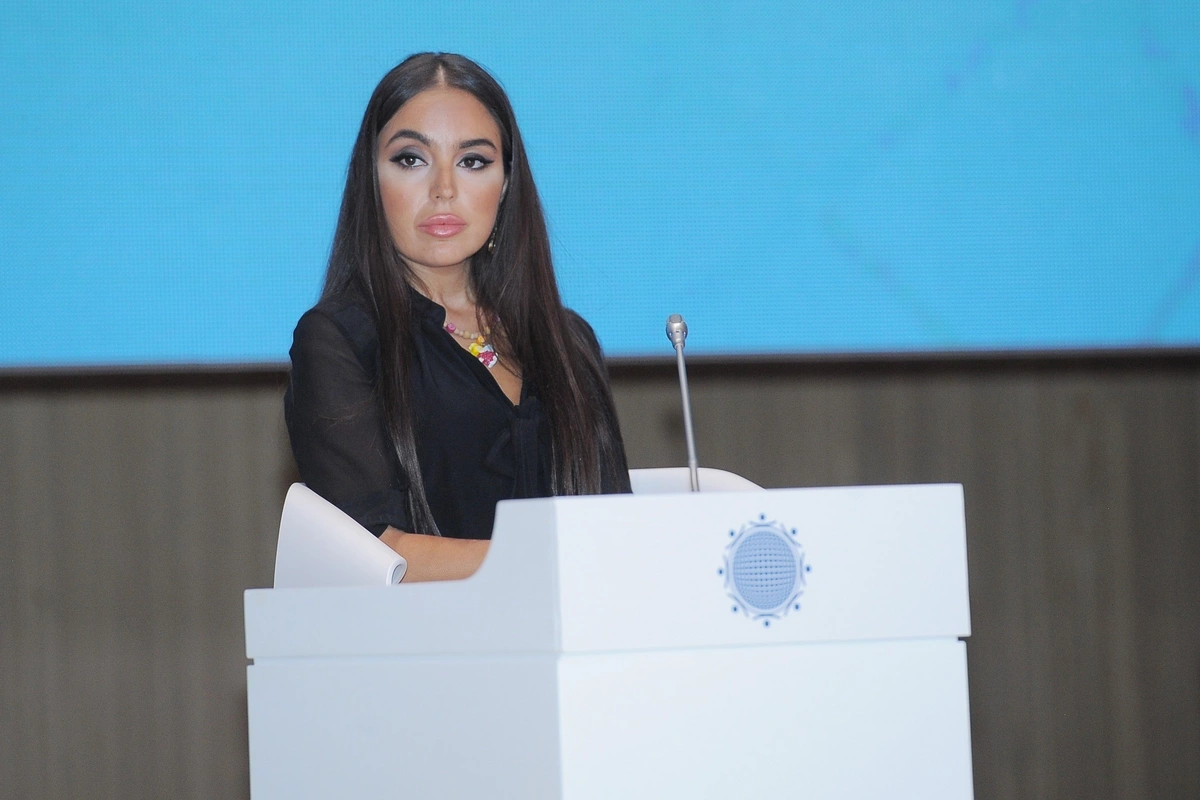 Leyla Əliyeva Heydər Əliyevin anım günü ilə bağlı paylaşım etdi - FOTO