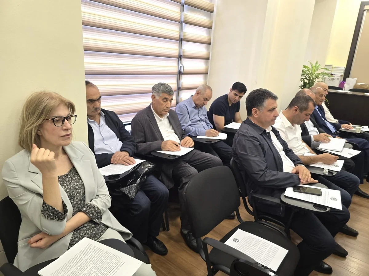 Ötən ay 2100-dən çox vəkilə peşə hazırlığı və ixtisasartırma təlimləri keçirilib - FOTO