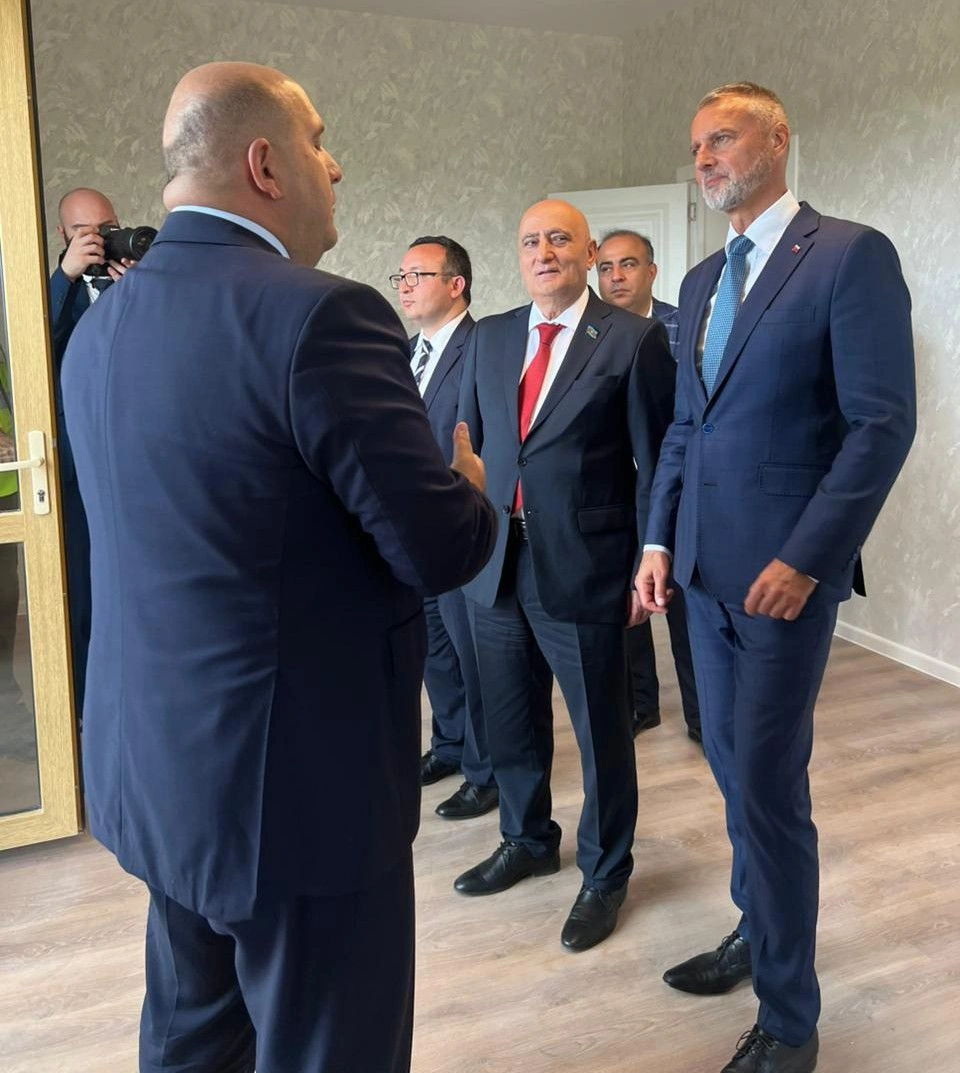 Slovakiya parlamentinin nümayəndə heyəti Füzuli, Şuşa, Xankəndi və Ağdam şəhərlərinə səfər edib - FOTO