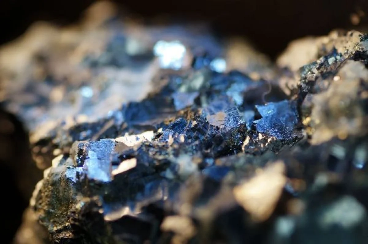 Rusiyada qızıldan bahalı mineral tapıldı