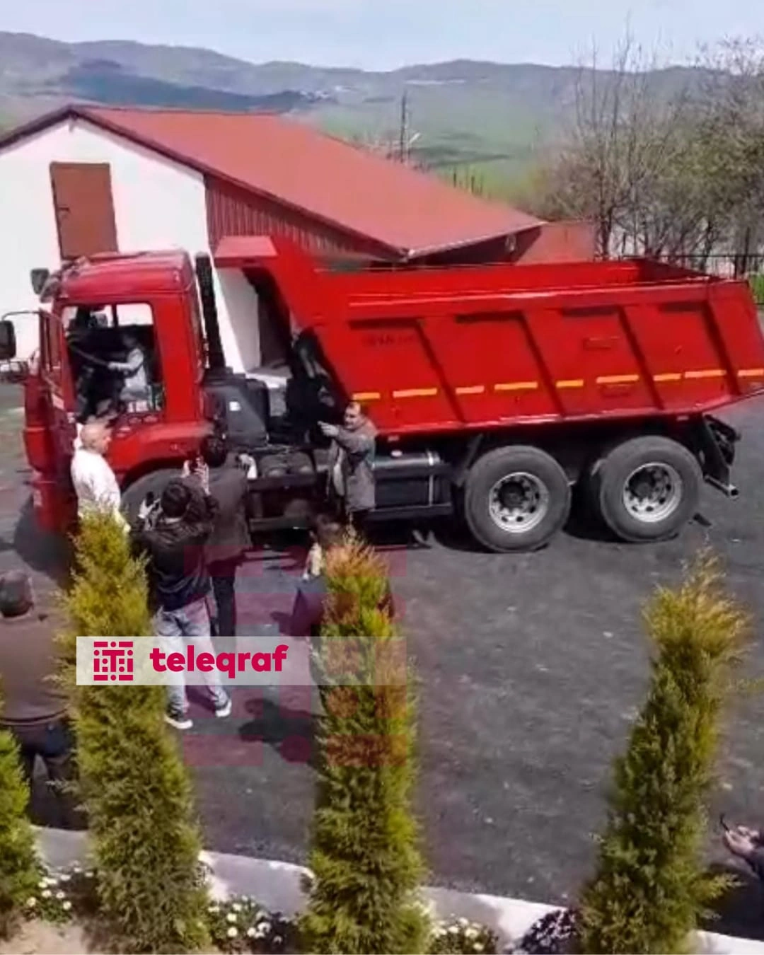 Prezident İlham Əliyev Ayazın arzusunu gerçəkləşdirdi: Ailəsinə “KamAZ” hədiyyə etdi - VİDEO - FOTO