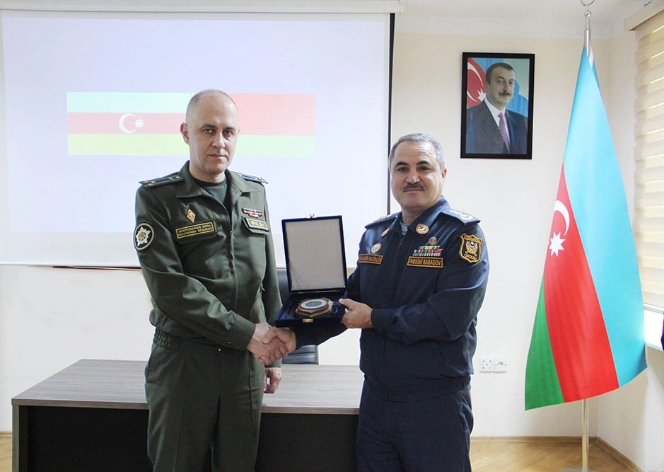 Bakıda Azərbaycan və Belarus hərbi mütəxəssisləri görüşüb - FOTO