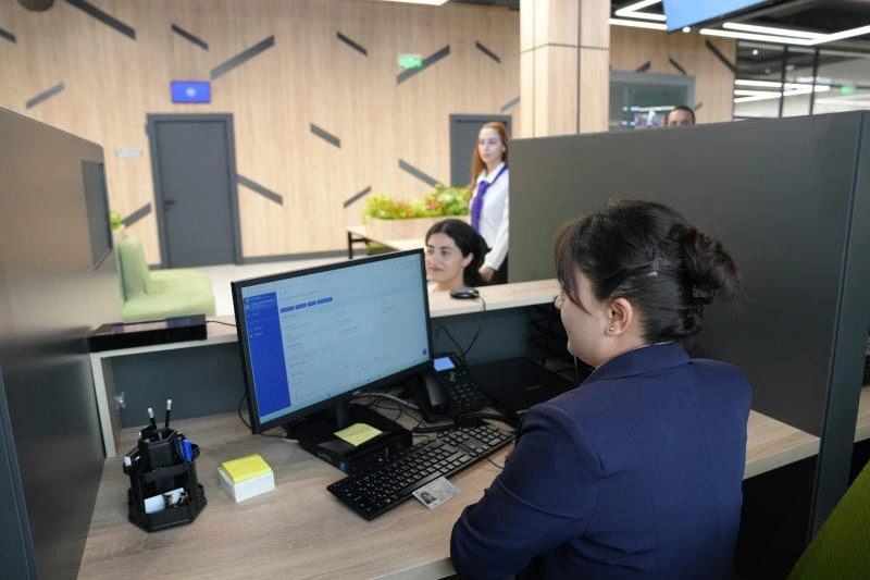 Naxçıvan DOST Mərkəzinin xidmətlərindən 300-dək vətəndaş faydalanıb - FOTO