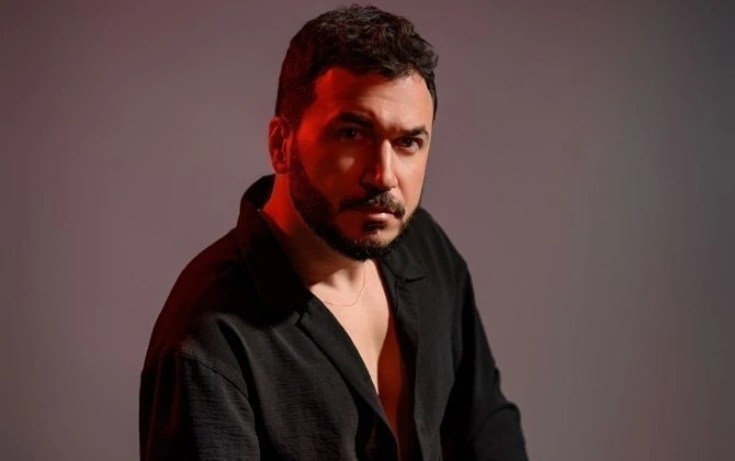 Elvin arıqlama sirrini bölüşdü