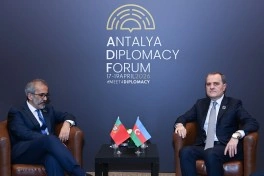 Ceyhun Bayramov portuqaliyalı həmkarı ilə görüşüb - FOTO