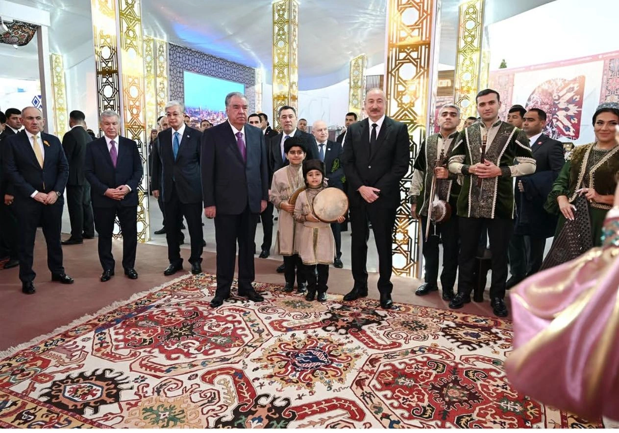 Prezidentə “sizi çox istəyirəm” deyən balaca xanəndələr Babək Niftəliyevin övladları imiş+ÖZƏL+FOTOLAR