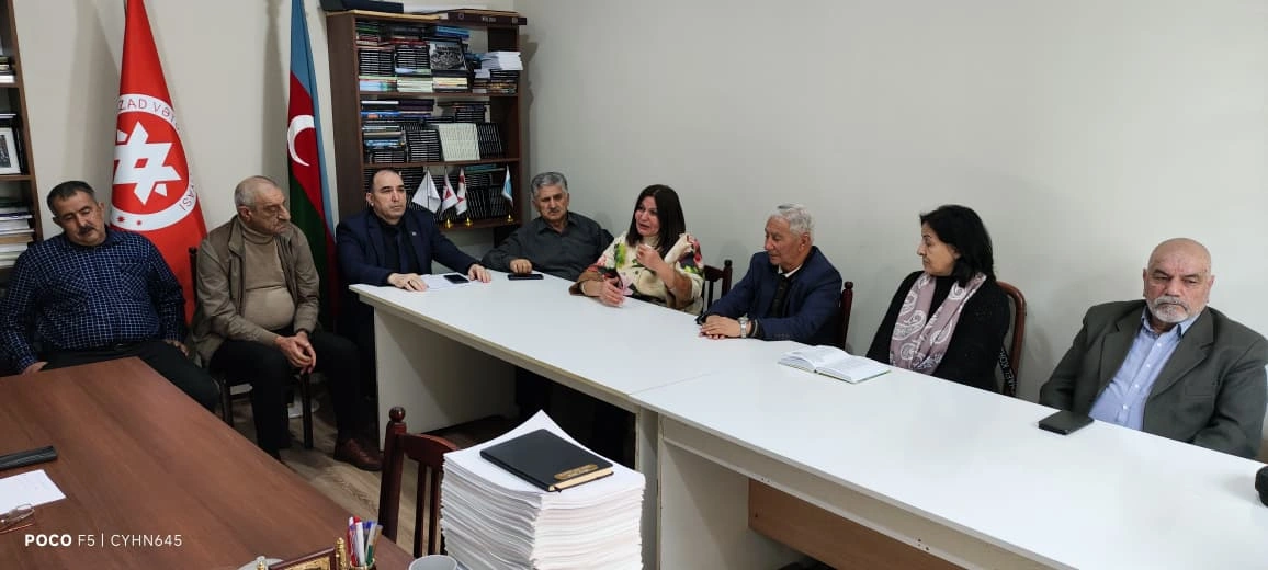 Azad Vətən Partiyasının Siyasi Şurasının növbəti iclası keçirilib - FOTO
