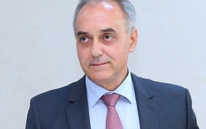 İcra başçısı üç vəzifəli şəxsi İŞDƏN ÇIXARDI