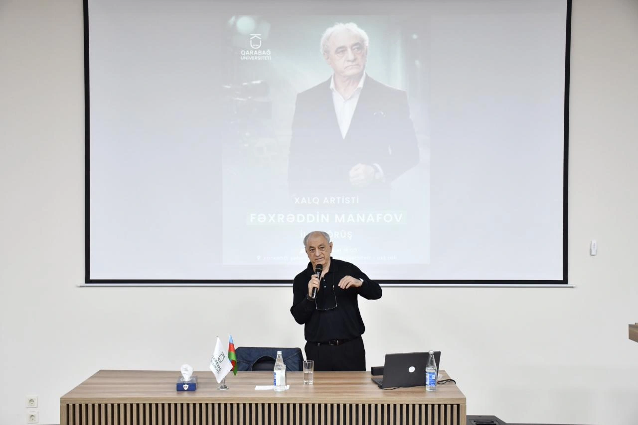 Fəxrəddin Manafov Qarabağ Universitetində tələbələrlə görüşdü - FOTO