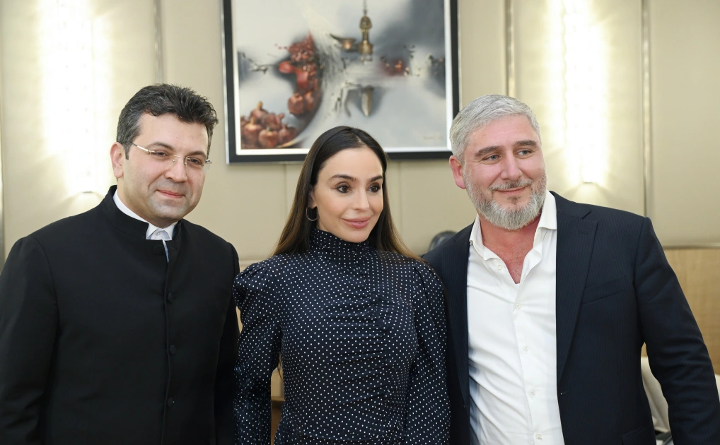 Leyla Əliyeva “Qış nağılı”nın açılışında - Fotolar