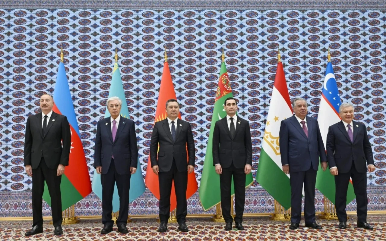 İlham Əliyev və Donald Trampın Bakı Zirvəsini keçirməsi mümkündürmü?